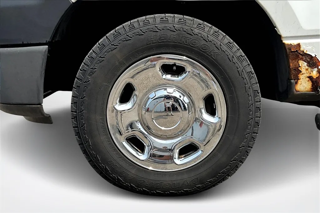 2008 Ford F-150 XL photo 17