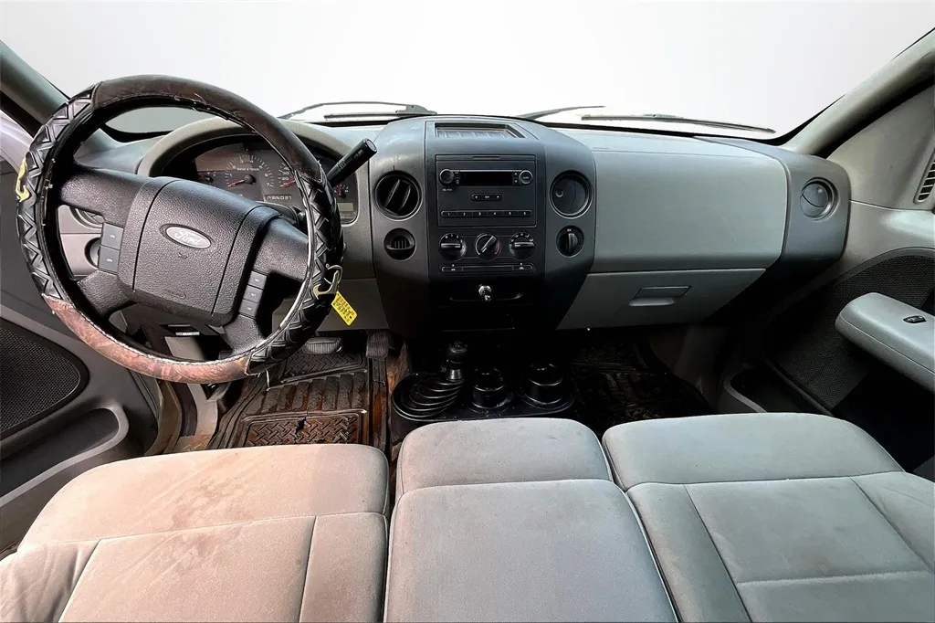 2008 Ford F-150 XL photo 12