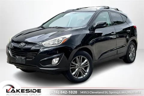 Black 2015 Hyundai Tucson SE for sale in Spring Lake, MI