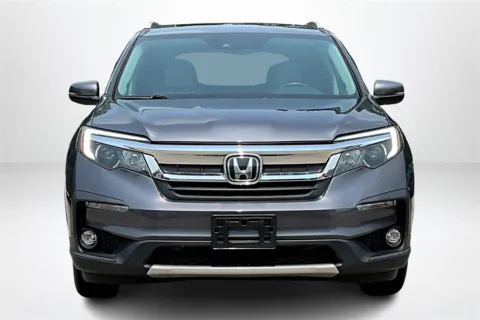 Photos of 2019 Honda Pilot EX-L w/Navi for sale in Spring Lake, MI at Lakeside Automotive Group