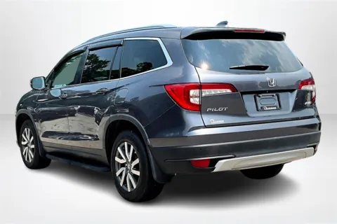 More photos of 2019 Honda Pilot EX-L w/Navi at Lakeside Automotive Group, MI