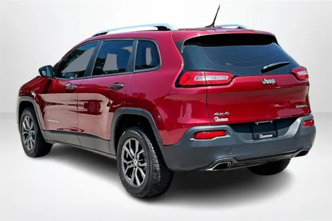 More photos of 2017 Jeep Cherokee Sport at Lakeside Automotive Group, MI