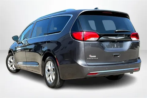 More photos of 2019 Chrysler Pacifica Touring L Plus at Lakeside Automotive Group, MI