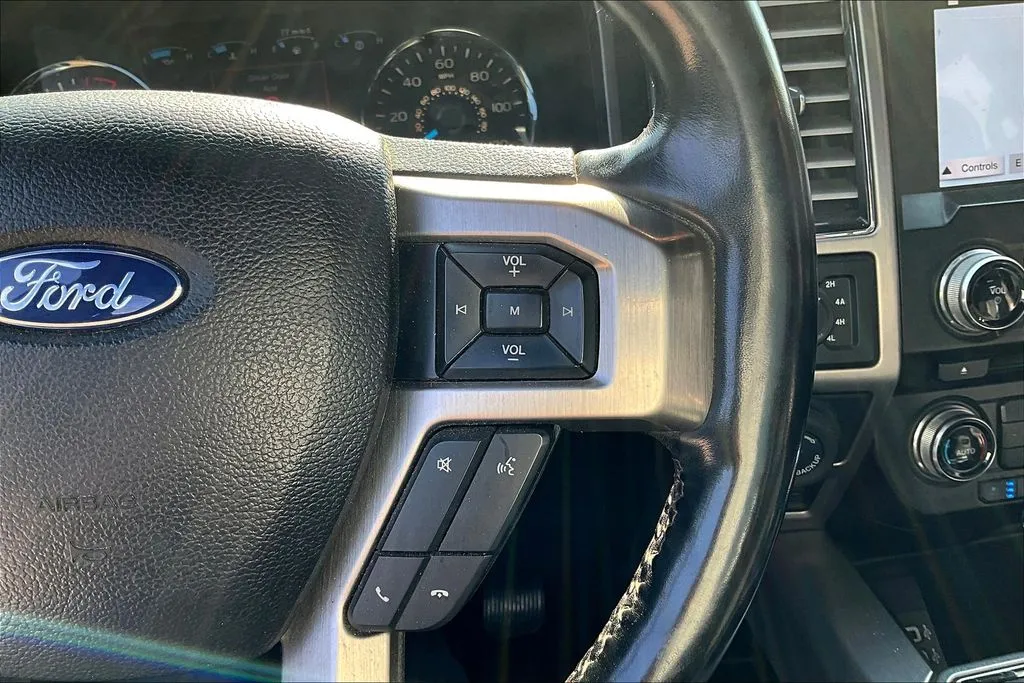 2018 Ford F-150 Platinum - Photo 12