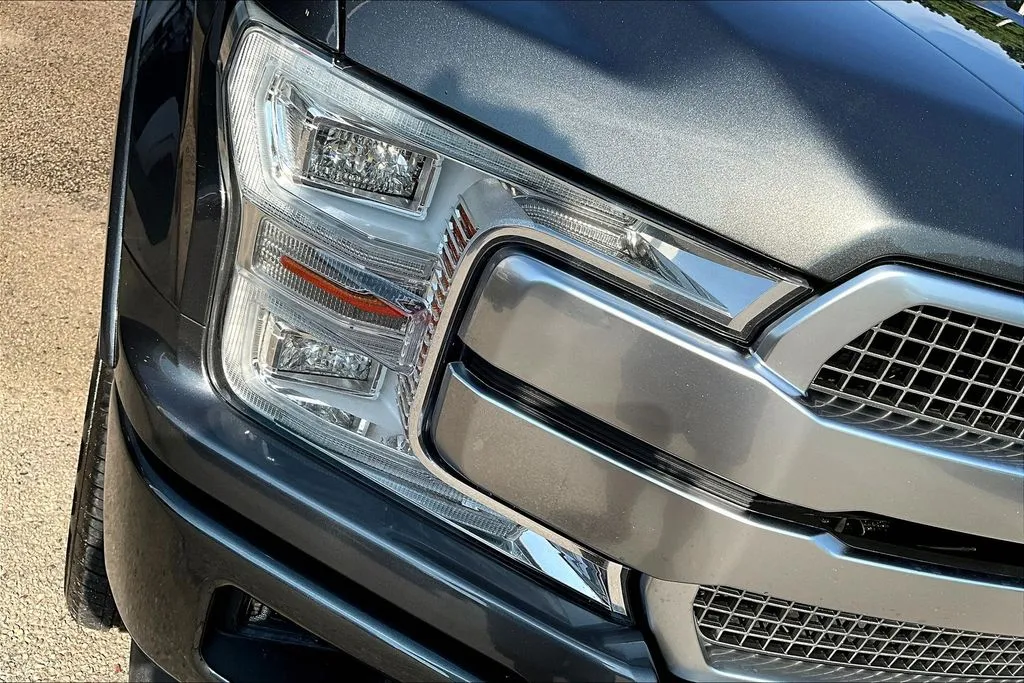 2018 Ford F-150 Platinum - Photo 29