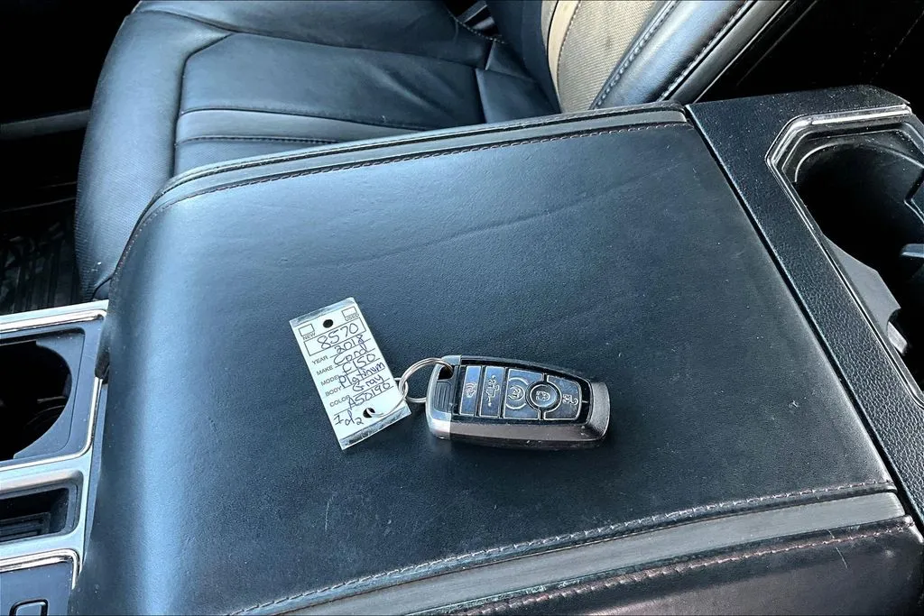 2018 Ford F-150 Platinum - Photo 32