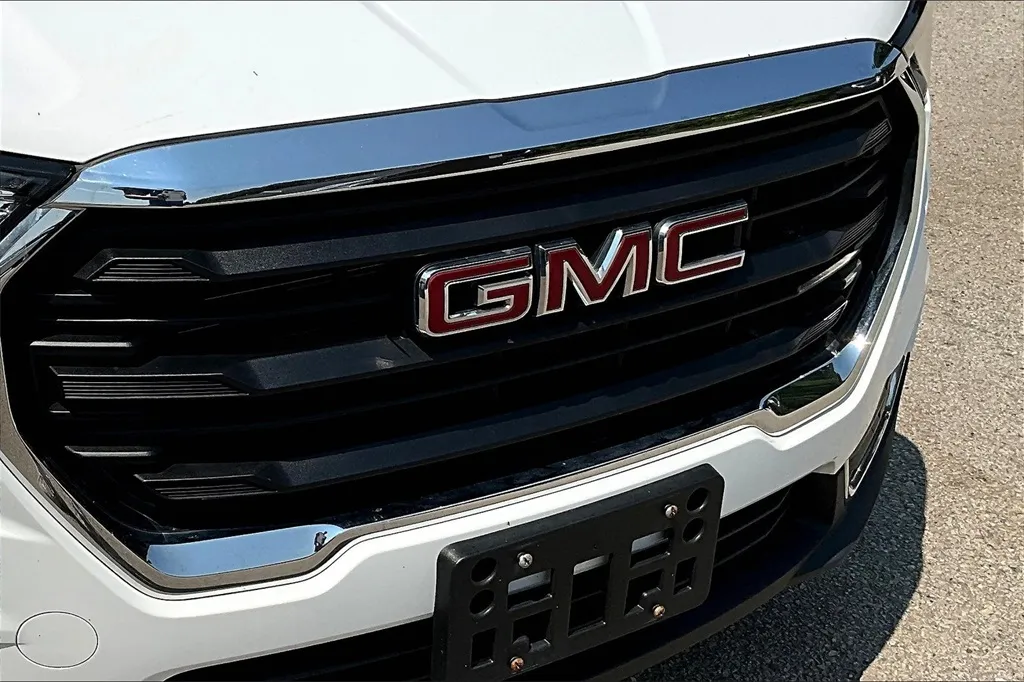 2023 Gmc Terrain SLE photo 21