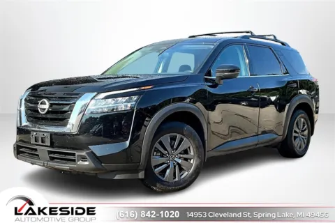 Black 2022 Nissan Pathfinder SV for sale in Spring Lake, MI