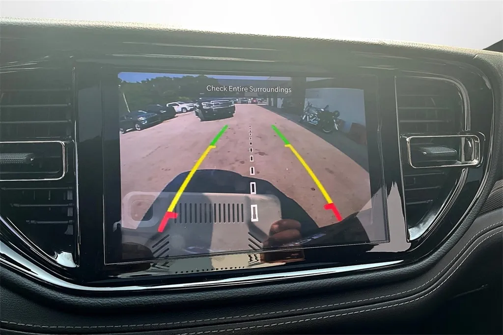 2022 Dodge Durango GT Plus photo 15
