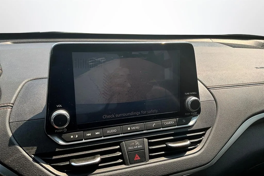 2020 Nissan Altima SR - Photo 13