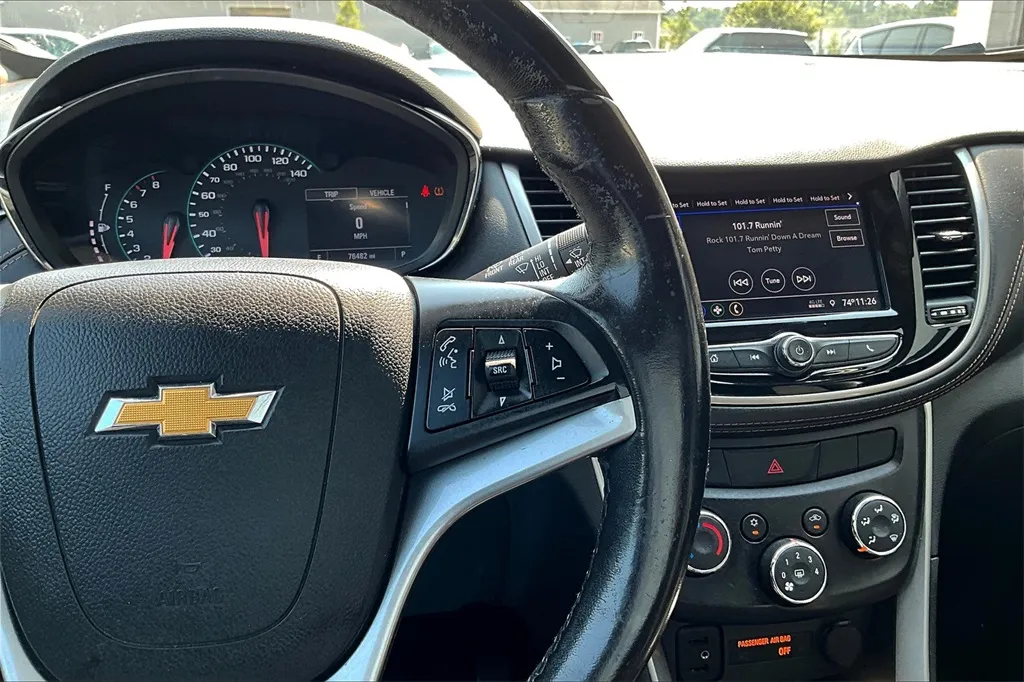 2021 Chevrolet Trax LT photo 15