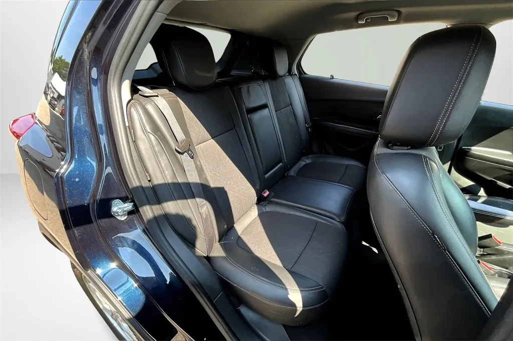 2021 Chevrolet Trax LT photo 19
