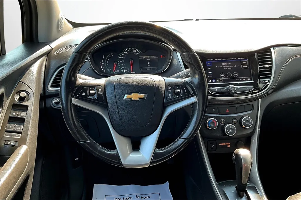 2021 Chevrolet Trax LT photo 14