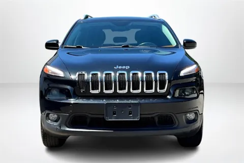 Photos of 2015 Jeep Cherokee Latitude for sale in Spring Lake, MI at Lakeside Automotive Group