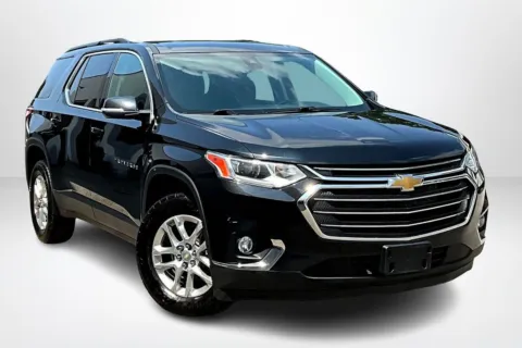 Another view of 2021 Chevrolet Traverse LT for sale in Spring Lake, MI at Lakeside Automotive Group