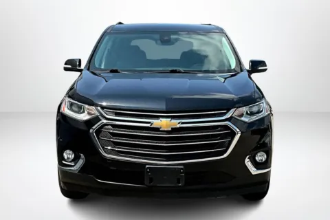 Photos of 2021 Chevrolet Traverse LT for sale in Spring Lake, MI at Lakeside Automotive Group