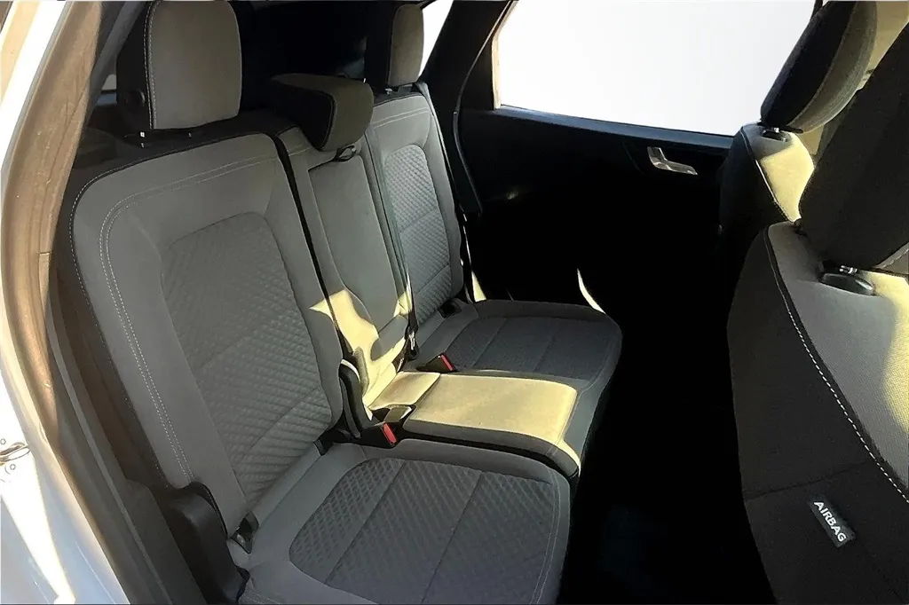 2020 Ford Escape SE photo 8