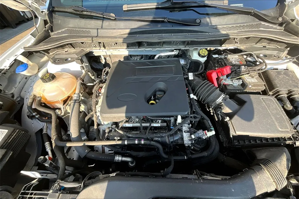 2020 Ford Escape SE photo 20