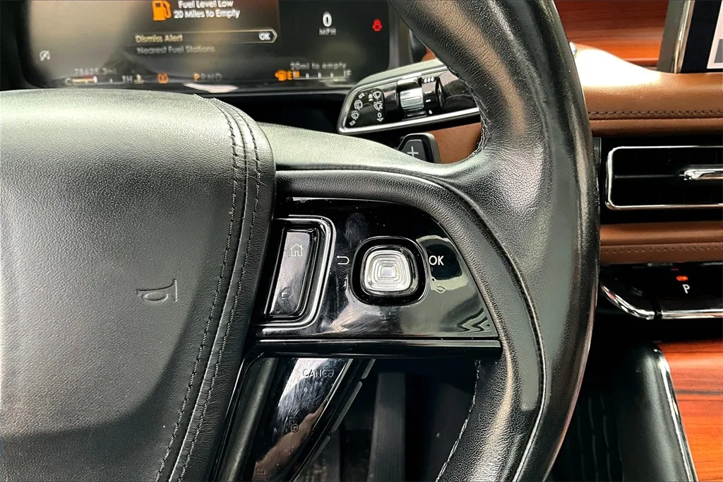 2020 Lincoln Aviator Reserve photo 22