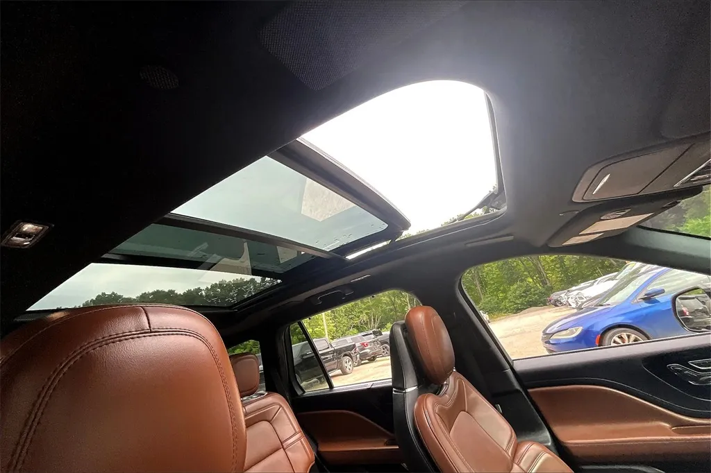 2020 Lincoln Aviator Reserve photo 7
