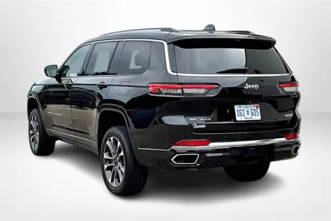More photos of 2022 Jeep Grand Cherokee L Overland at Lakeside Automotive Group, MI