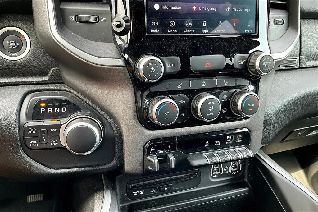 2019 Ram 1500 Big Horn Lone Star photo 6