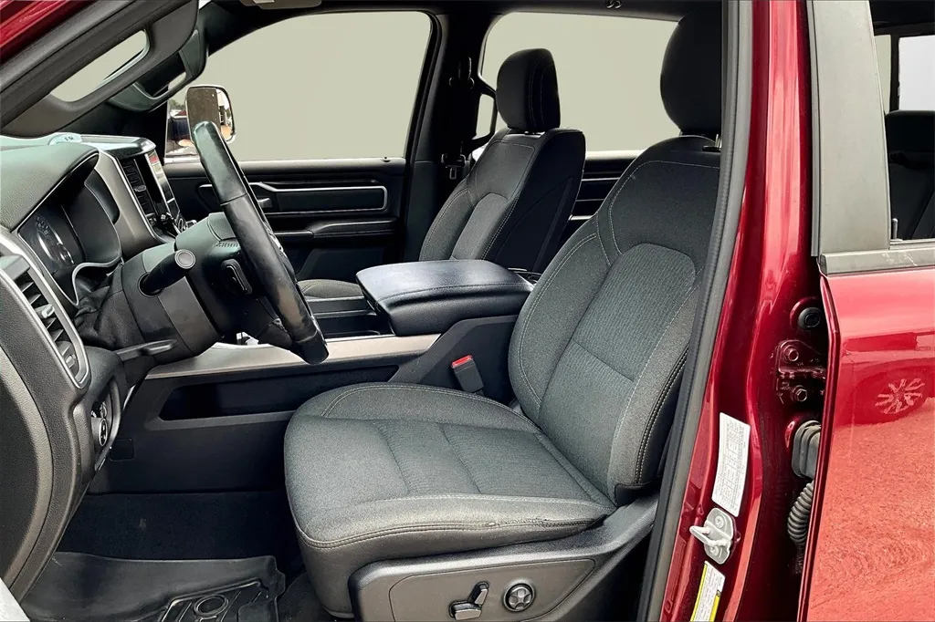 2019 Ram 1500 Big Horn Lone Star photo 8