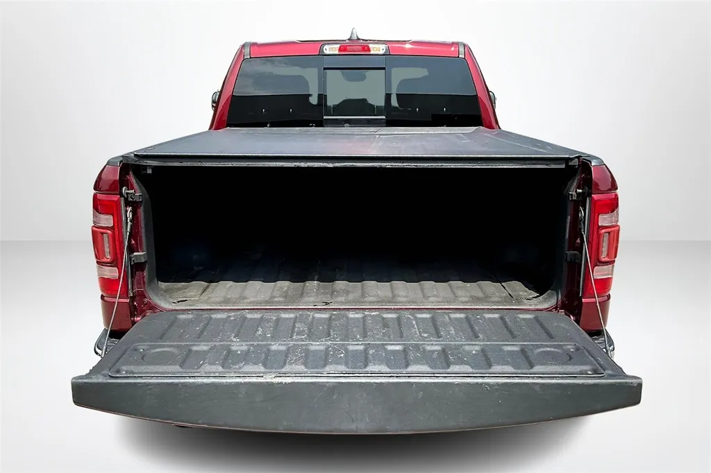 2019 Ram 1500 Big Horn Lone Star photo 3