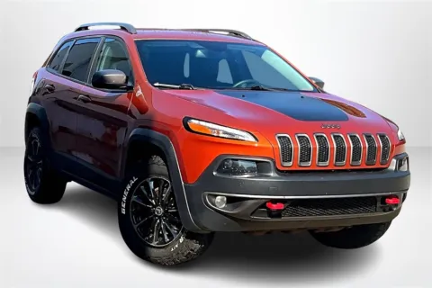 Another view of 2016 Jeep Cherokee Trailhawk for sale in Spring Lake, MI at Lakeside Automotive Group