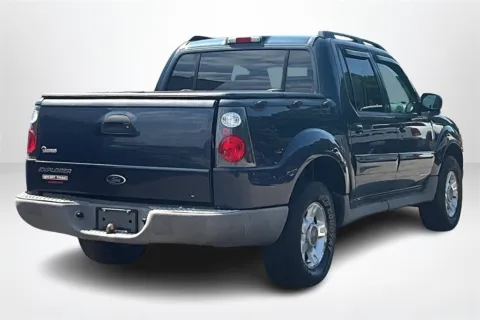 More photos of 2001 Ford Explorer Sport Trac at Lakeside Automotive Group, MI