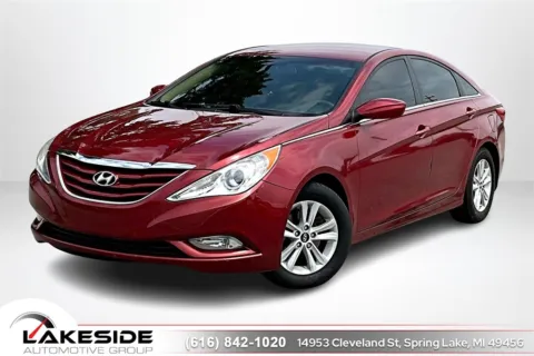 Red 2013 Hyundai Sonata GLS for sale in Spring Lake, MI