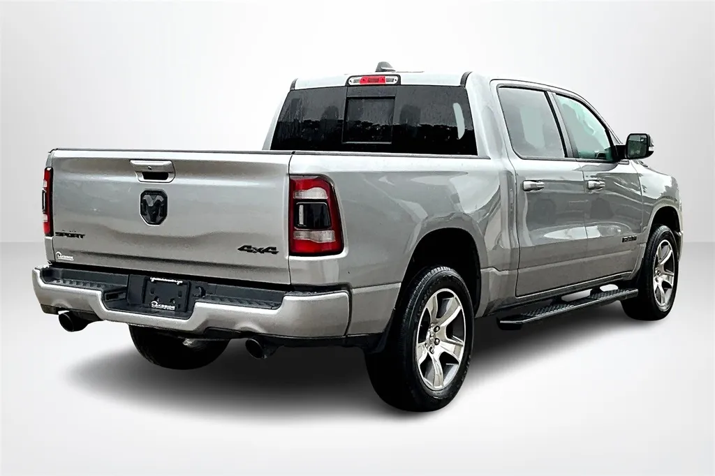 2020 Ram 1500 Rebel photo 12