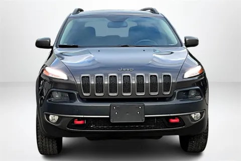 Photos of 2015 Jeep Cherokee Trailhawk for sale in Spring Lake, MI at Lakeside Automotive Group
