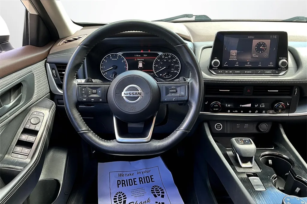 2021 Nissan Rogue S photo 13