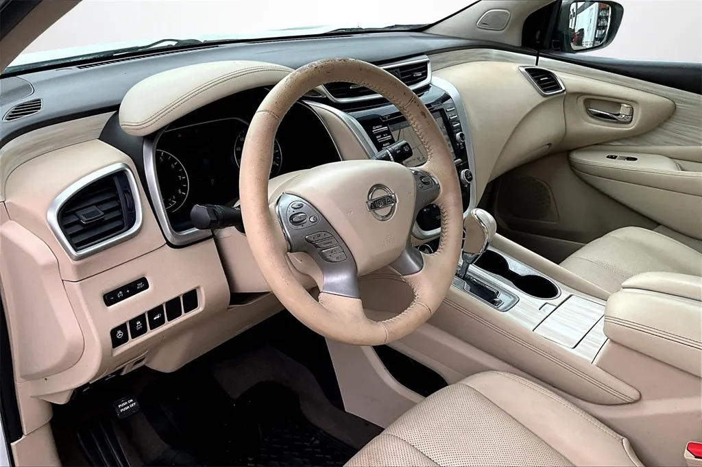 2016 Nissan Murano SL photo 5