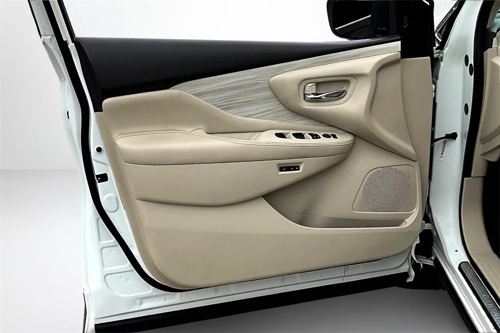 2016 Nissan Murano SL photo 6