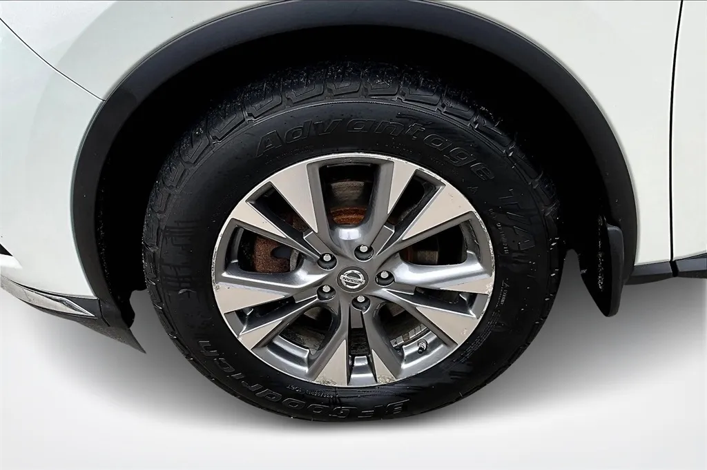 2016 Nissan Murano SL photo 20