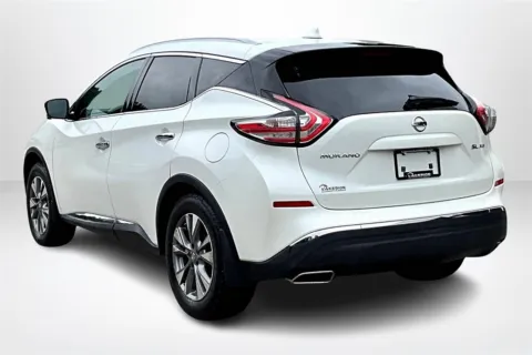 More photos of 2016 Nissan Murano at Lakeside Automotive Group, MI