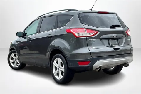 More photos of 2015 Ford Escape SE at Lakeside Automotive Group, MI