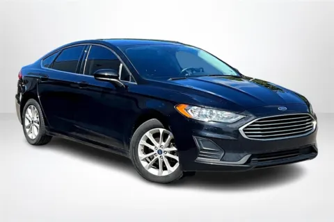 Another view of 2020 Ford Fusion SE for sale in Spring Lake, MI at Lakeside Automotive Group