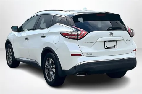 More photos of 2017 Nissan Murano at Lakeside Automotive Group, MI