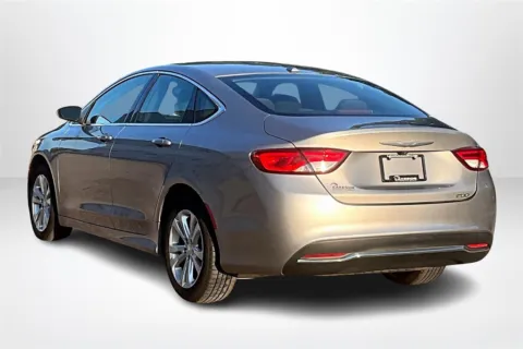 More photos of 2015 Chrysler 200 Limited at Lakeside Automotive Group, MI