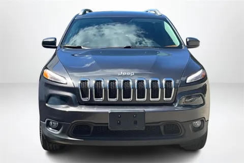 Photos of 2016 Jeep Cherokee Latitude for sale in Spring Lake, MI at Lakeside Automotive Group