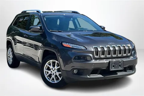 Another view of 2014 Jeep Cherokee Latitude for sale in Spring Lake, MI at Lakeside Automotive Group