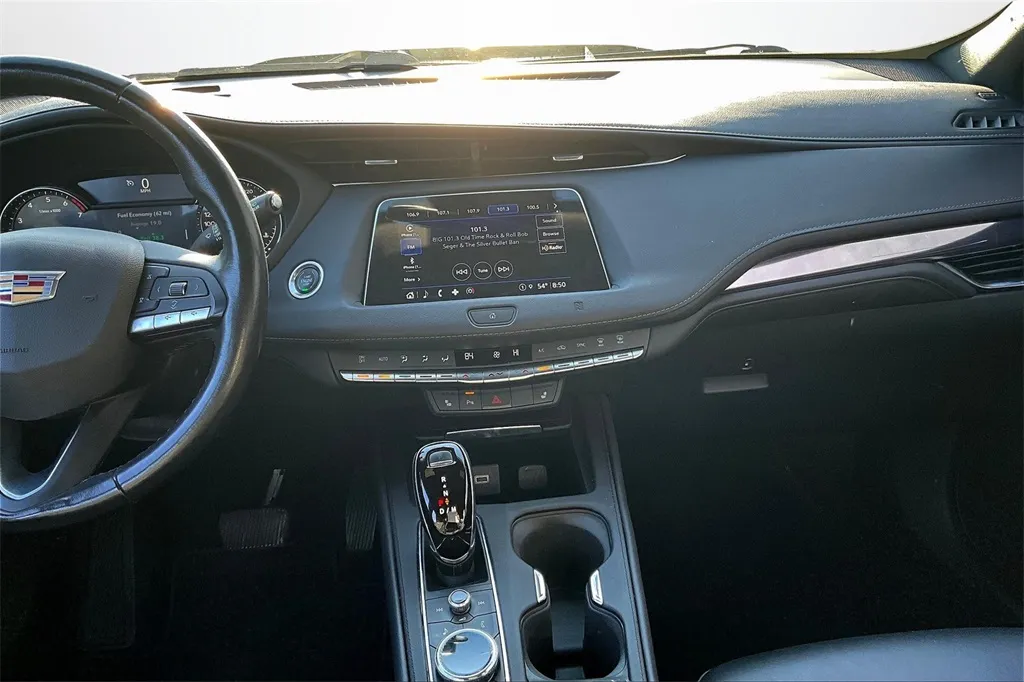 2021 Cadillac XT4 Luxury photo 24