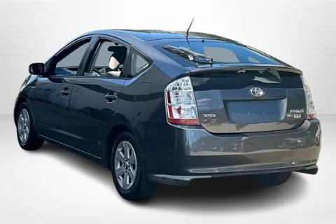 More photos of 2008 Toyota Prius at Lakeside Automotive Group, MI