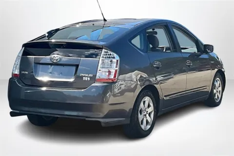More photos of 2008 Toyota Prius at Lakeside Automotive Group, MI