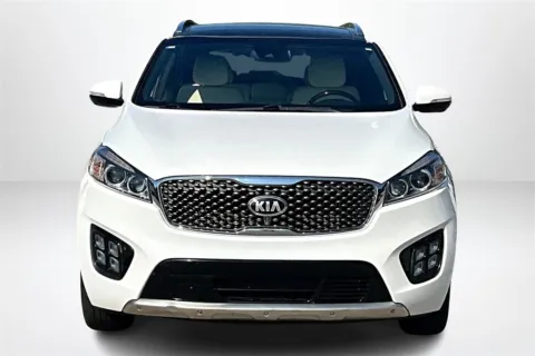 Photos of 2016 Kia Sorento SX Limited for sale in Spring Lake, MI at Lakeside Automotive Group