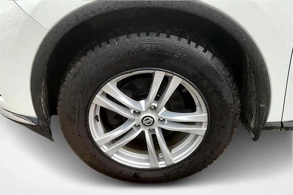 2016 Nissan Murano SL photo 9