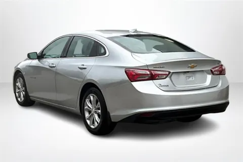 More photos of 2019 Chevrolet Malibu LT at Lakeside Automotive Group, MI